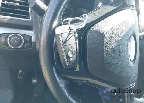 2019 Ford Explorer Xlt z USA, uszkodzony, nr VIN 1FM5K8D84KGB38886